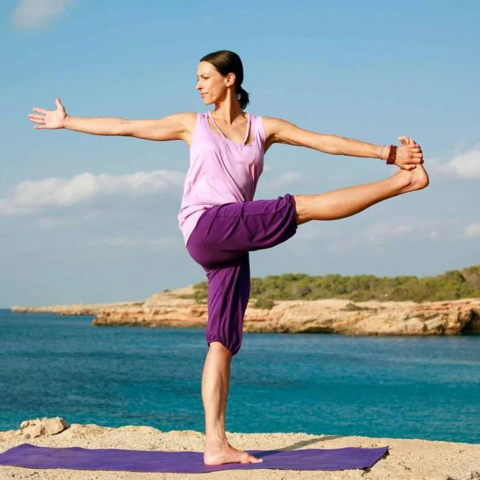 Selami Dunia Pose Yoga: Panduan Komprehensif
